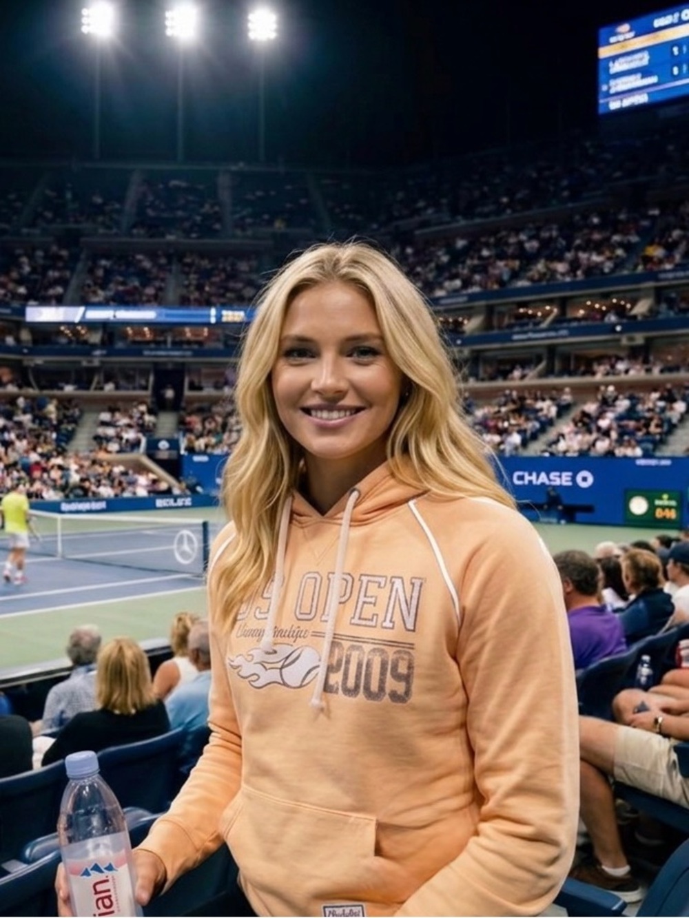 Distressed 2009 US Open Tennis Championships Pullover Hoodie Yellow Size L